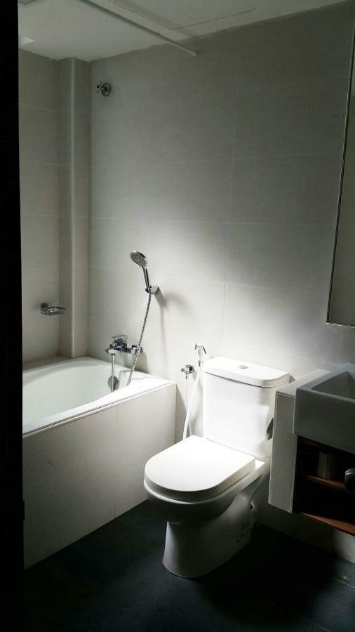 Cherloft@Samsuria Beach Residences Kampung Sungai Ular Exterior photo